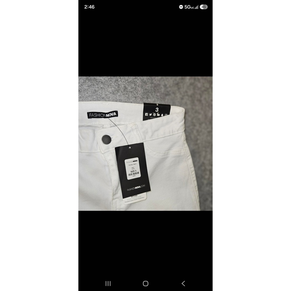 Fashion Nova White High Rise Skinny Jeans Distressed Knee Cutout Size 3 NWT - Picture 9 of 12